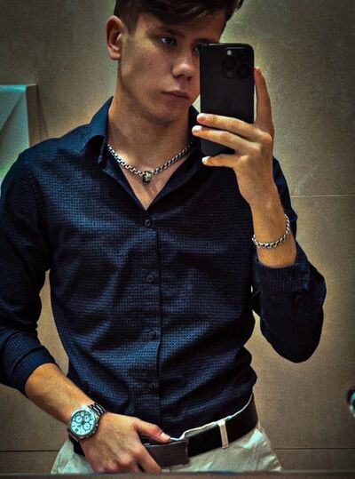  ,   Pasha, 21 ,   ,   