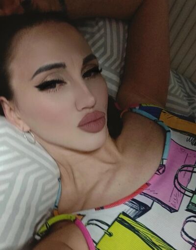  ,   Valeriya, 39 ,   ,   