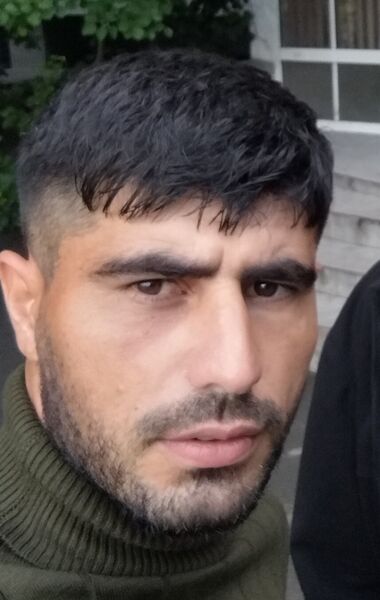  ,   SahinN, 32 ,   ,   