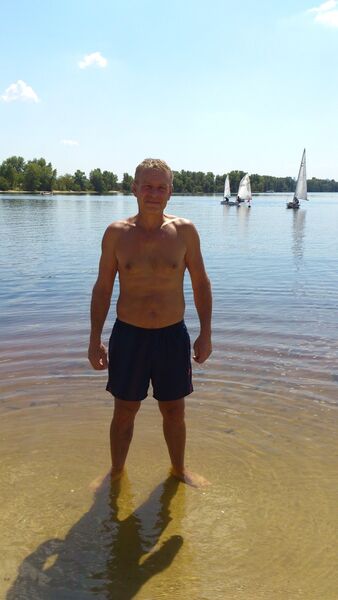  ,   Ruslan, 57 ,     , c 