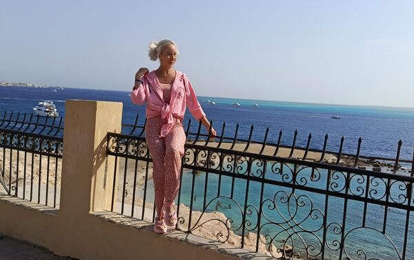   ,   ALLA, 38 ,     , c 