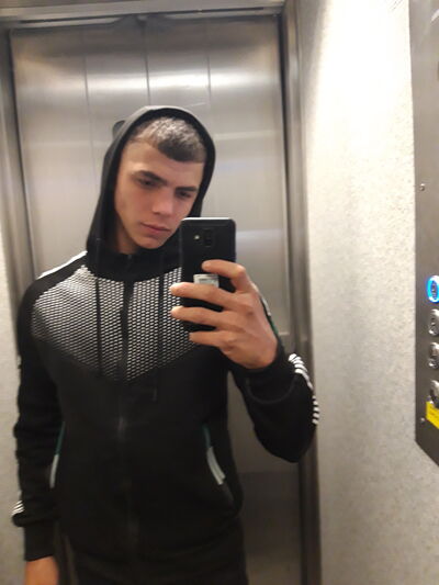  Cerny Most,   , 18 ,   c 