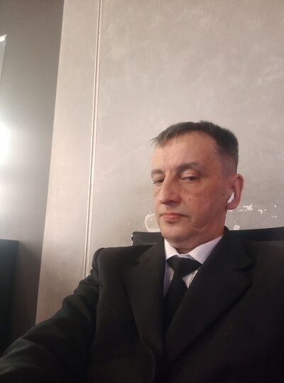  -,   Boris, 52 ,   c 