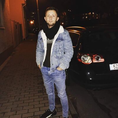  ,   Dany, 30 ,   ,   