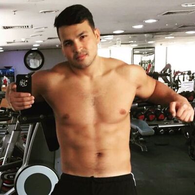  ,   Baxti, 34 ,     