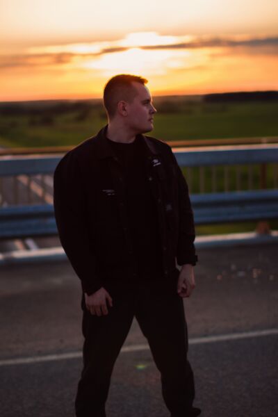  ,   Maksim, 27 ,   ,   