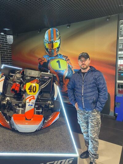  ,   Anatolij, 38 ,   ,   