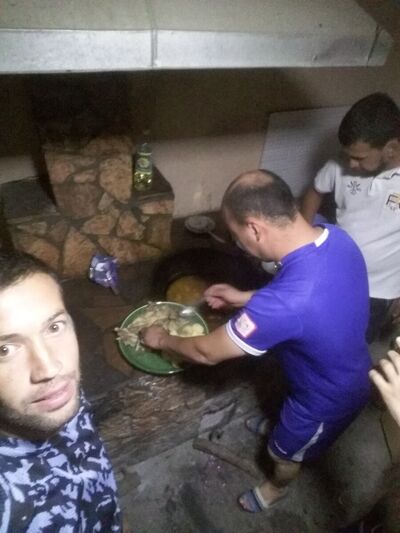  ,   Bahrom, 32 ,   ,   , c 