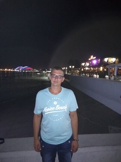  ,   Pavel, 35 ,     , c 