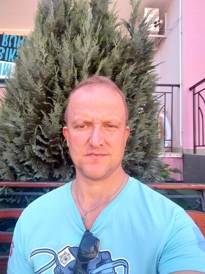  ,   Andrei, 44 ,   ,   , c 