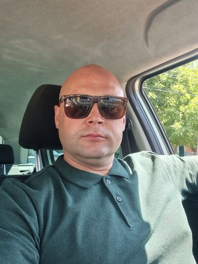  ,   Vitalii, 37 ,   ,   