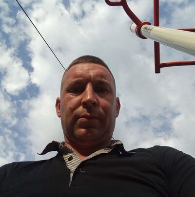  ,   Sergej, 41 ,   ,   , c 