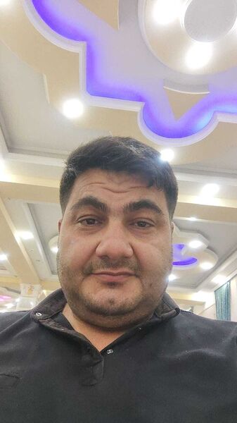  ,   Emin, 40 ,   ,   