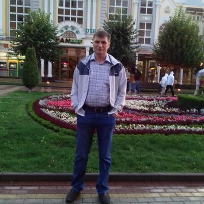  ,   Anatolij, 48 ,   ,   , c 