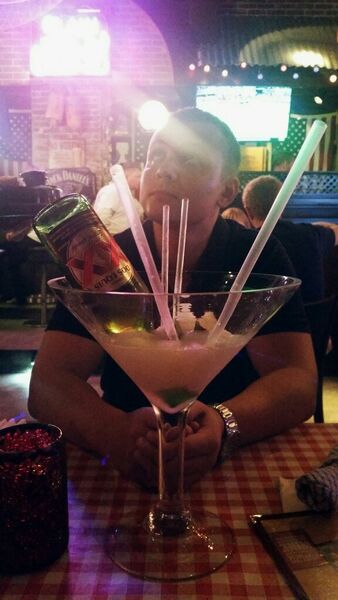  ,   Jackmelany, 35 ,   ,   , c 