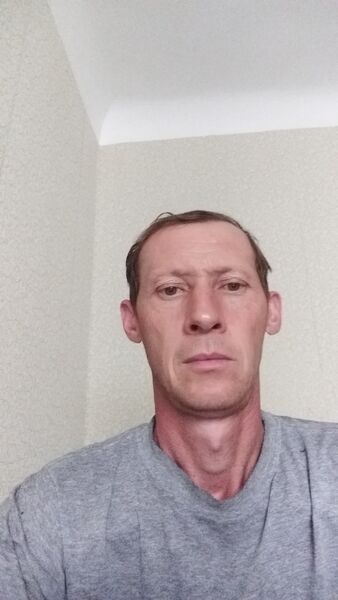  ,   Eduard, 49 ,   ,   