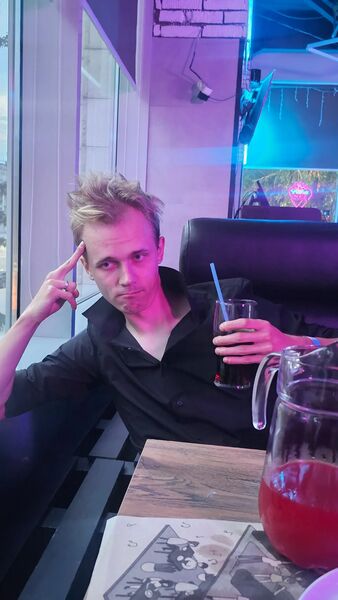  ,   Alexander, 25 ,   ,   
