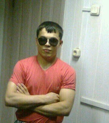  ,   Ruslan, 37 ,   ,   , c , 