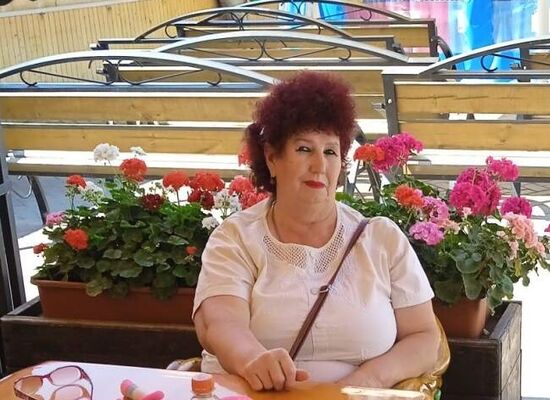  ,   Natalya, 67 ,   c 