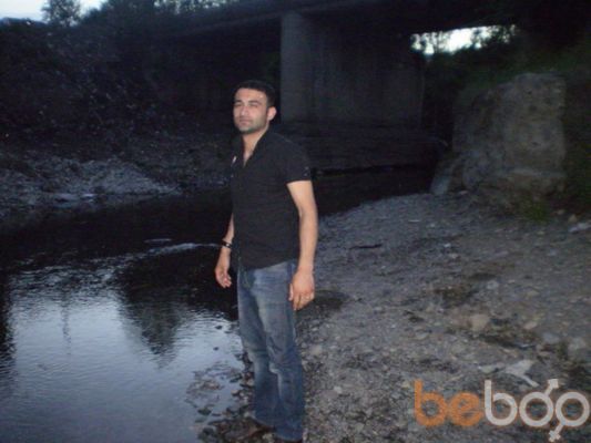  ,   Elnur, 42 ,   