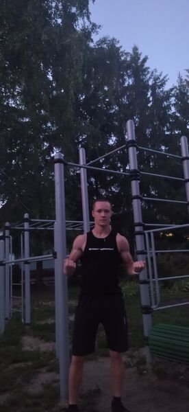  ,   Danila, 20 ,   ,   