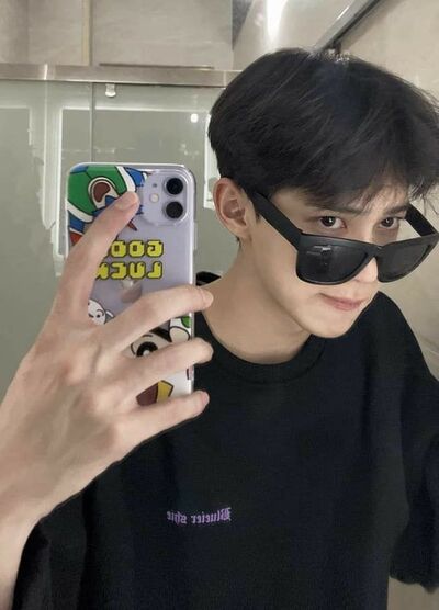  ,   Jay, 20 ,   ,   