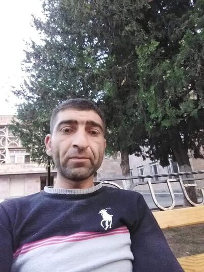  ,   Arman, 37 ,   ,   , c , 