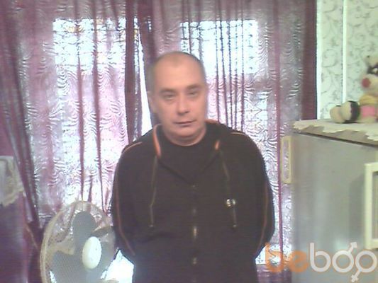  1944368  Victor, 54 ,    