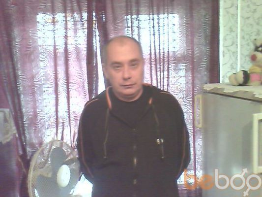  ,   Victor, 52 ,   