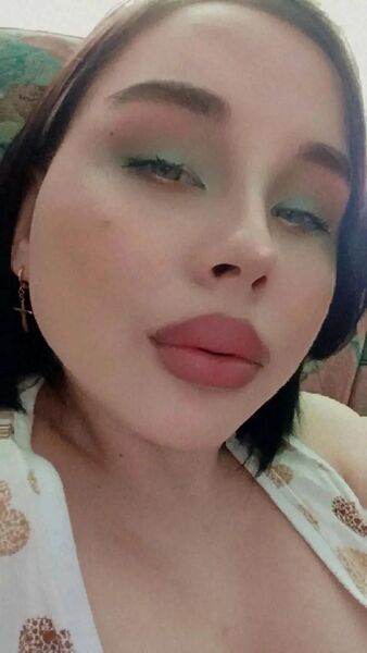  ,   Alexandra, 21 ,   ,   , c , 