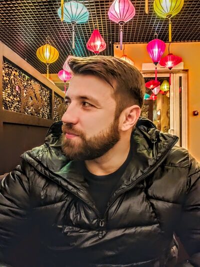  ,   Vlad, 35 ,   ,   