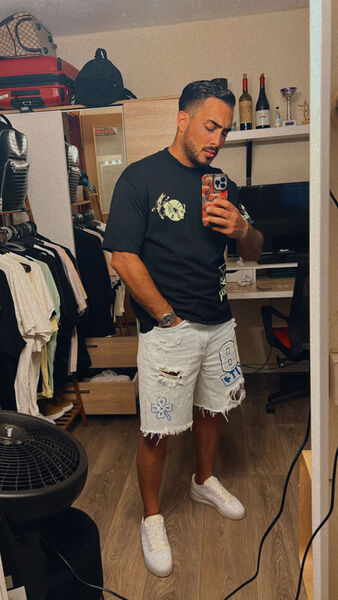  ,   Amir, 34 ,   ,   