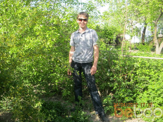  ,   Alex, 36 ,   