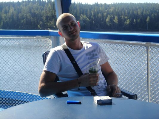  -,   Ivan, 39 ,   