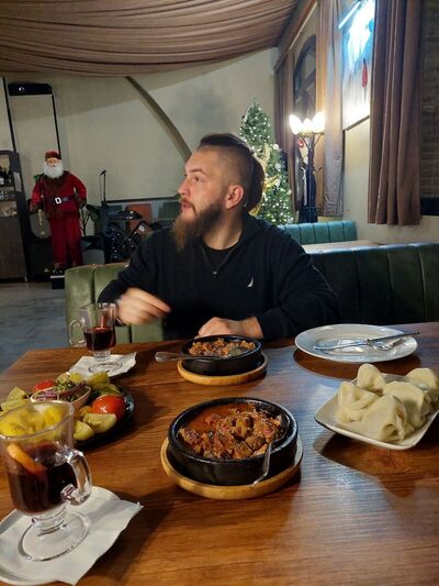  ,   Andy, 33 ,   ,   