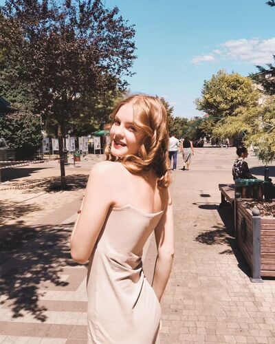   ,   , 19 ,   ,   , c 