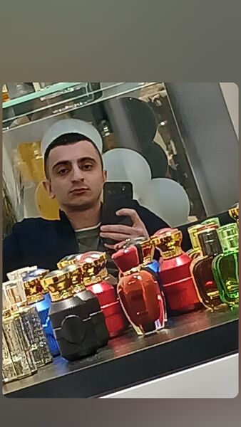  ,   Anar, 26 ,   ,   