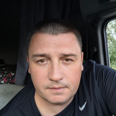  ,   Pasha, 38 ,   ,   