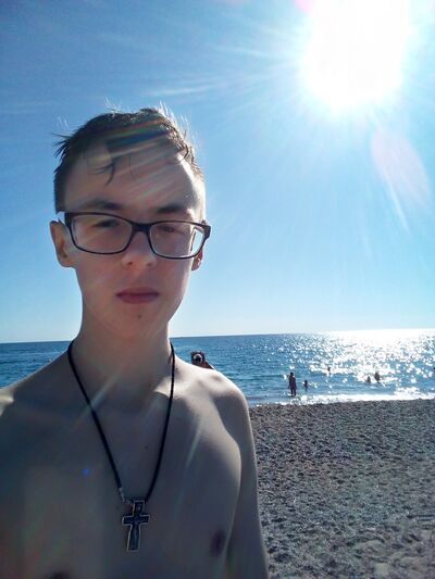  ,   Anton, 25 ,   ,   , c 