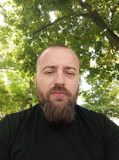  ,   Igor, 32 ,   ,   , c , 