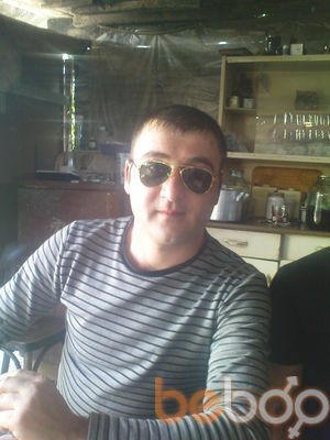  ,   Bacho, 40 ,   