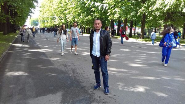  -,   , 35 ,   c 