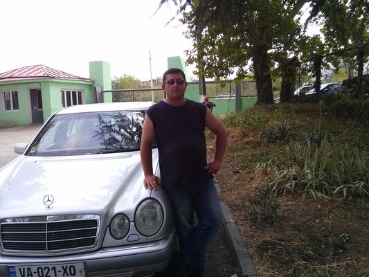  ,   Mamuka, 50 ,   