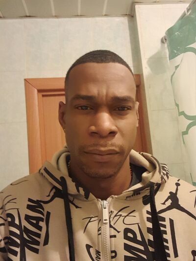  ,   Lesay, 39 ,   ,   