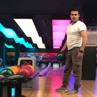  ,   Ali, 32 ,   ,   , c 