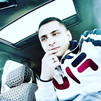  ,   Akbar, 35 ,   ,   , c 