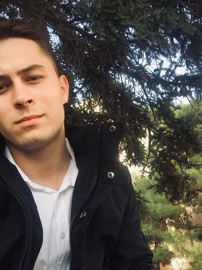  ,   Edison, 27 ,  