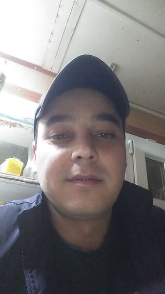  ,   Abroz, 34 ,   ,   