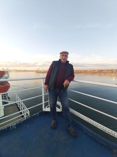  ,   Ruslan, 56 ,   ,   