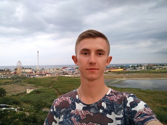  ,   Evhenii, 28 ,   ,   , c 